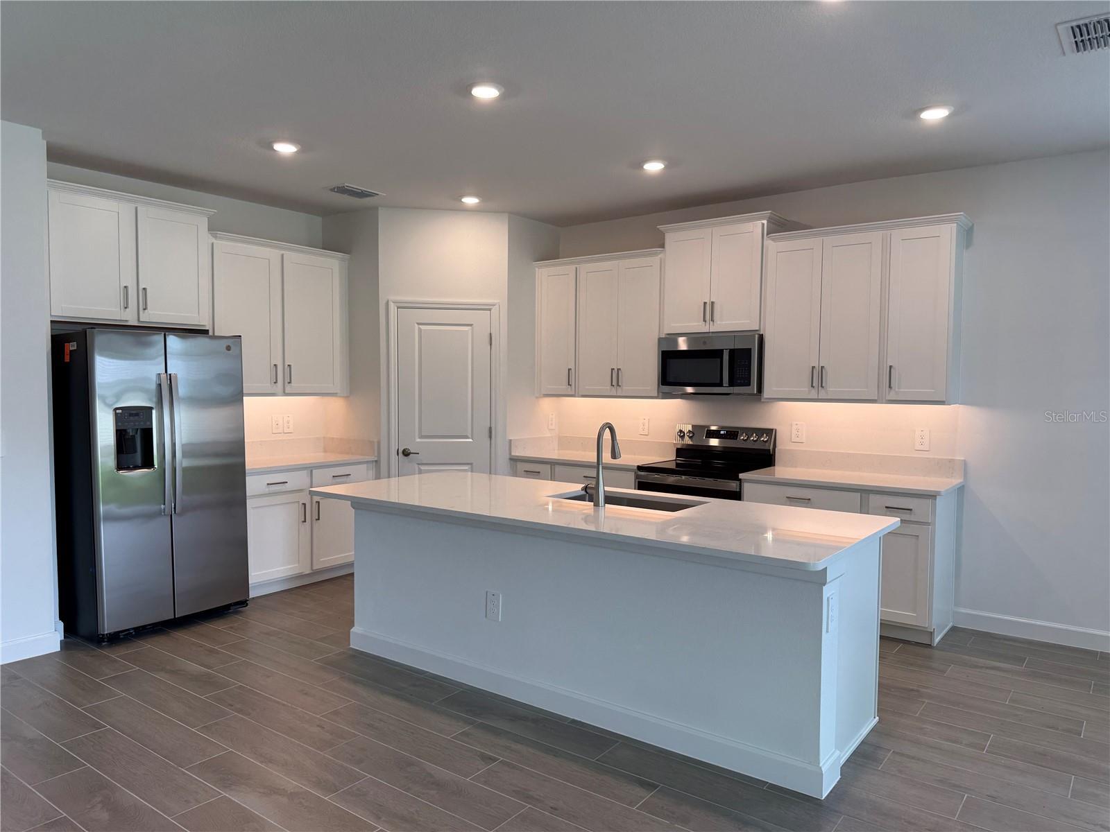 Property Photo: 31753 Griffin Sands Lane FL 33576