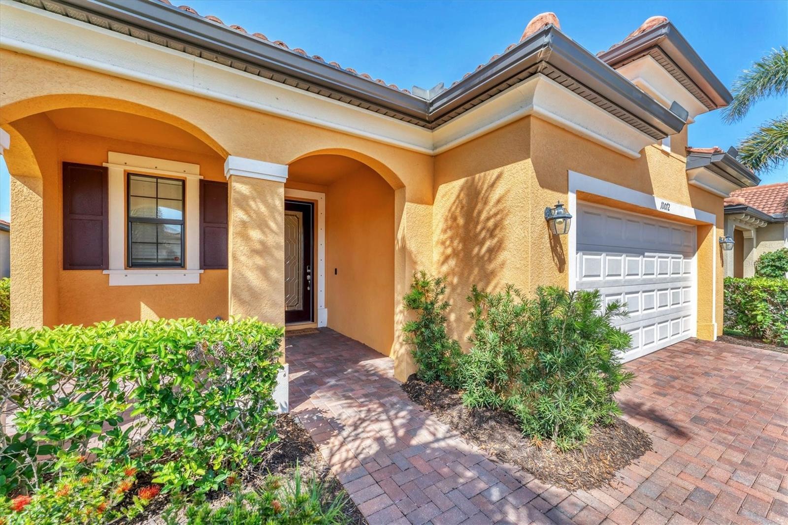 Property Photo: 10072 Cozy Grove Drive FL 34293