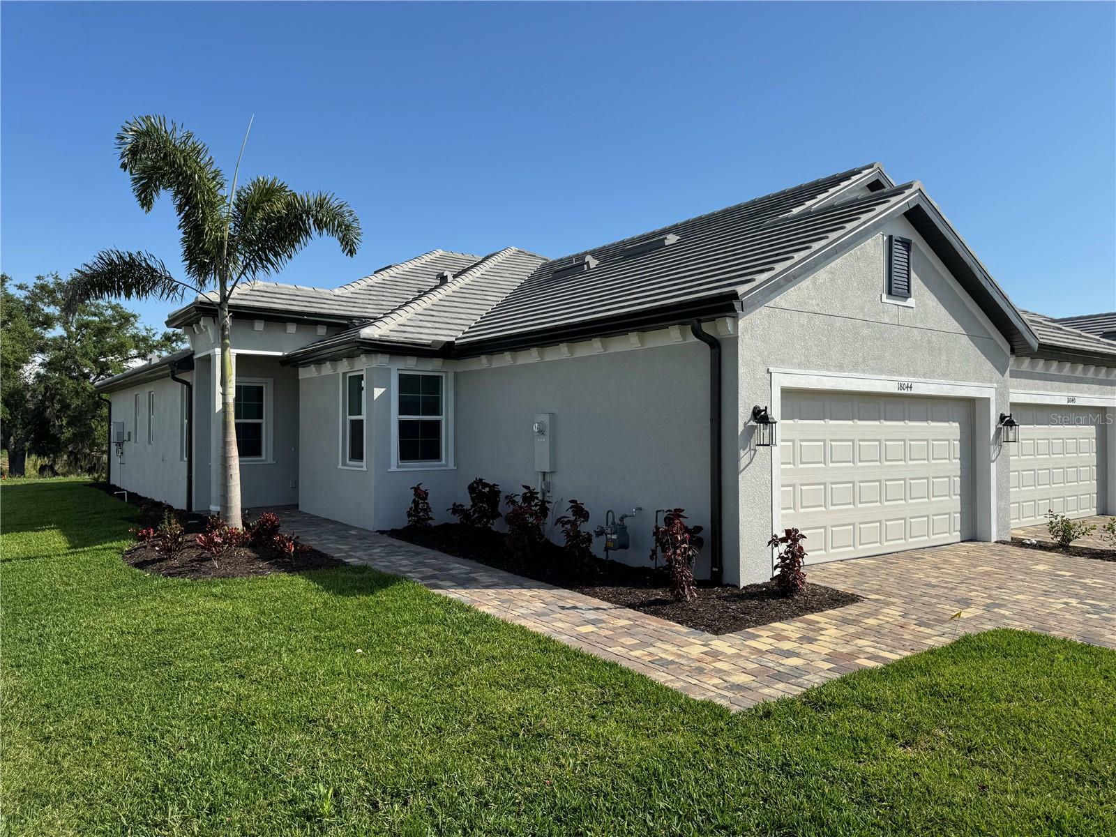 Property Photo: 18044 Cherished Loop FL 34211