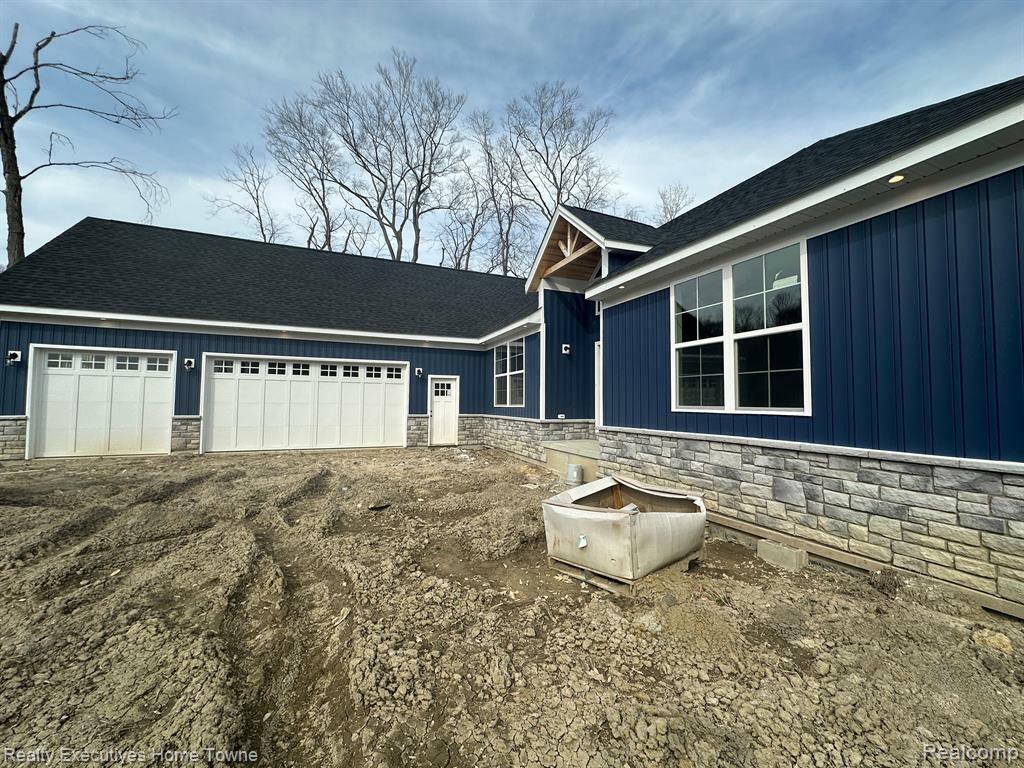 Property Photo: 67830 Ashley Avenue MI 48062 5920