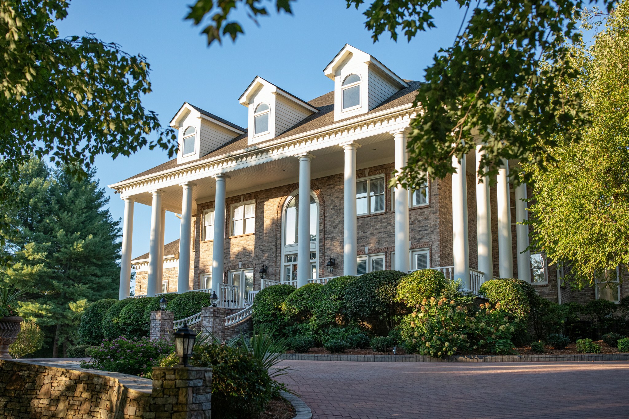Property Photo: 4025 Nestledown Dr TN 37067