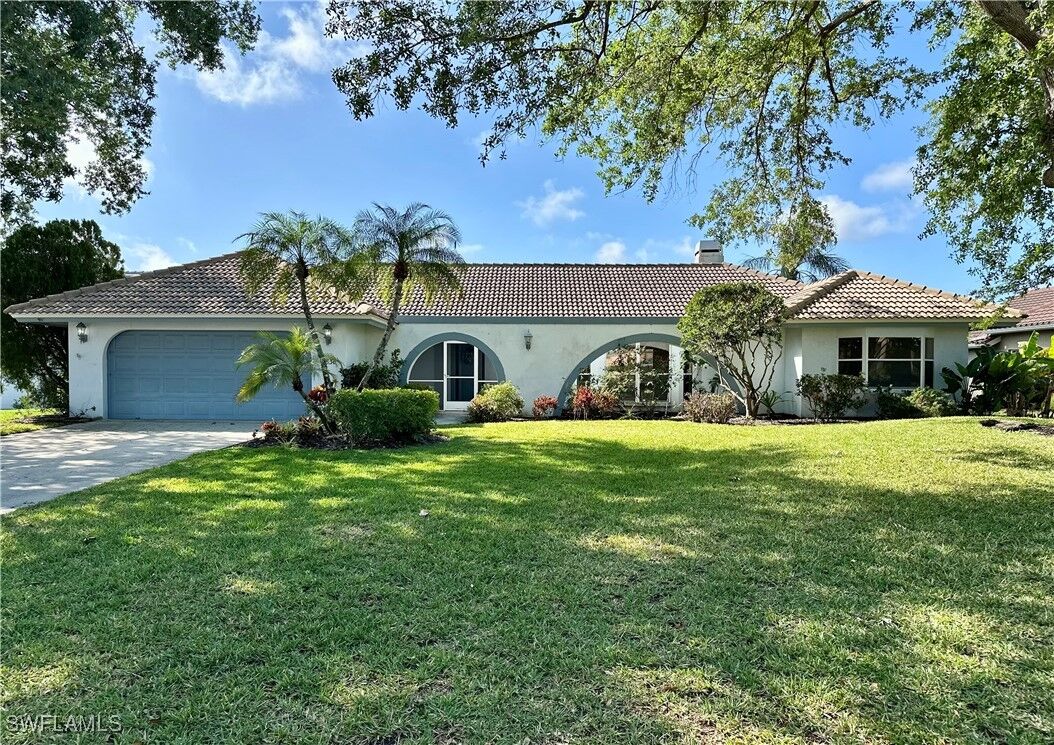 Property Photo: 4830 Shearwater Lane FL 34119