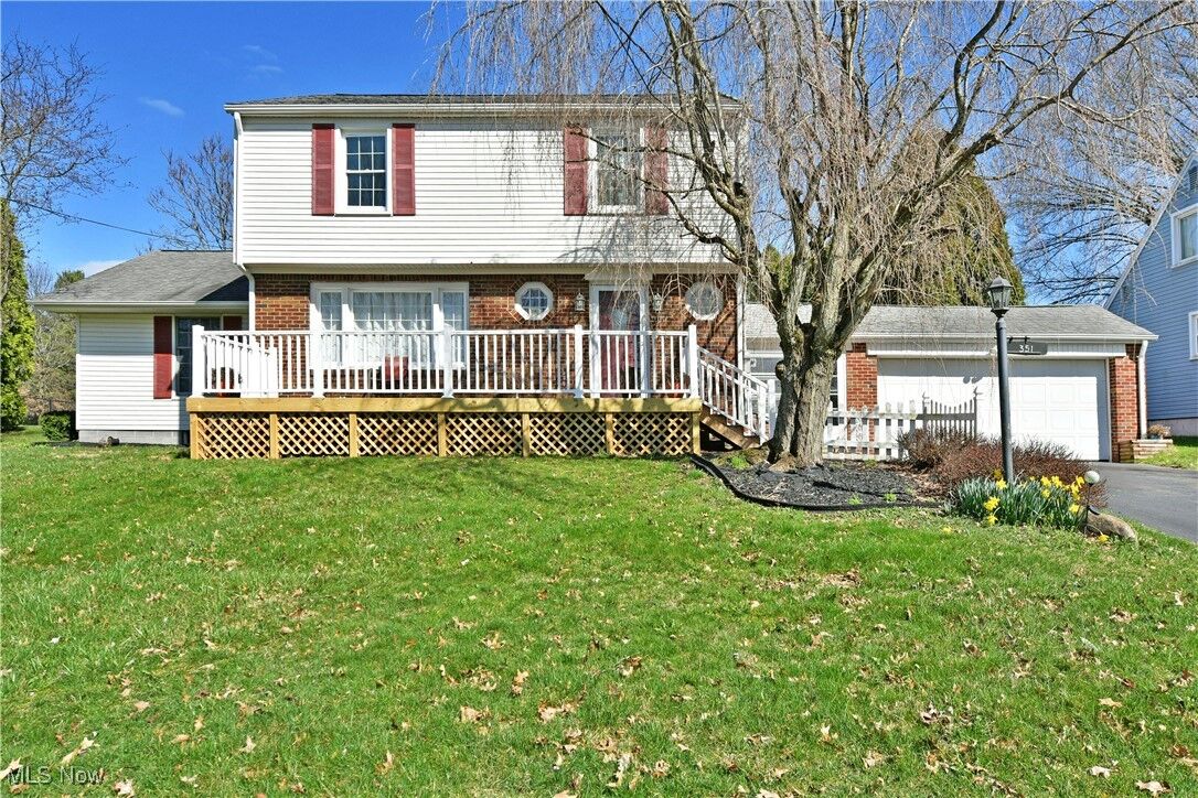 Property Photo: 351 Elmwood Drive OH 44425