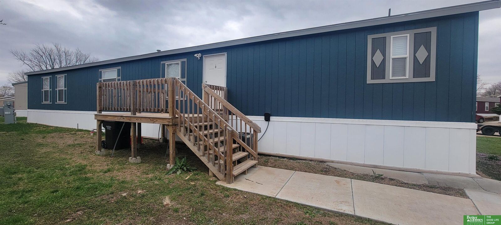 Property Photo:  1407 W Commodore Boulevard 194  NE 68522 