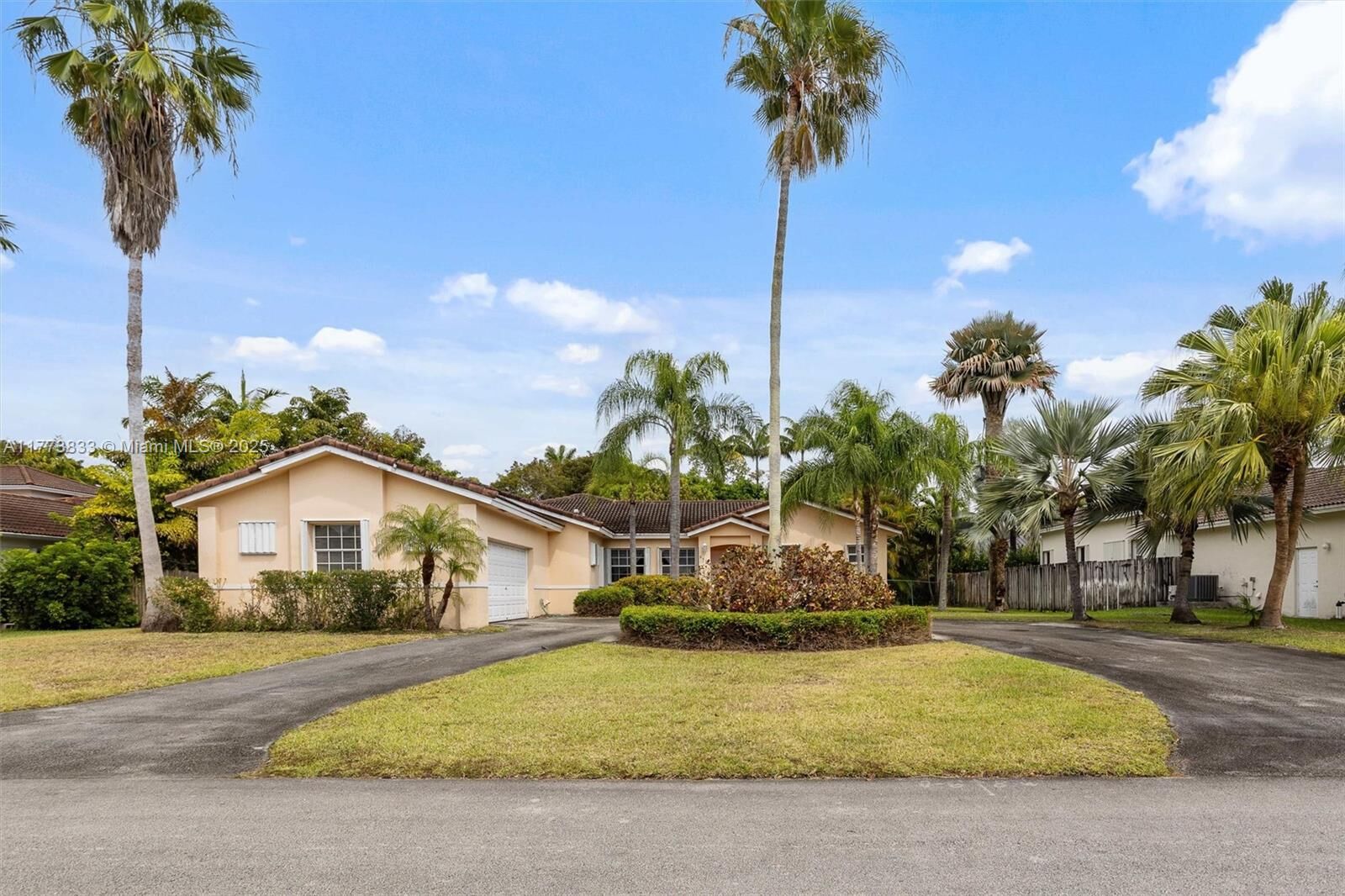 Property Photo: 8411 SW 162nd Ter FL 33157
