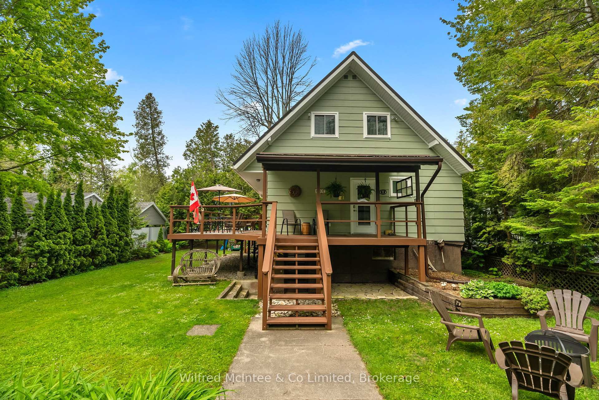 135 Huron Road  Huron-Kinloss ON N2Z 2X3 photo