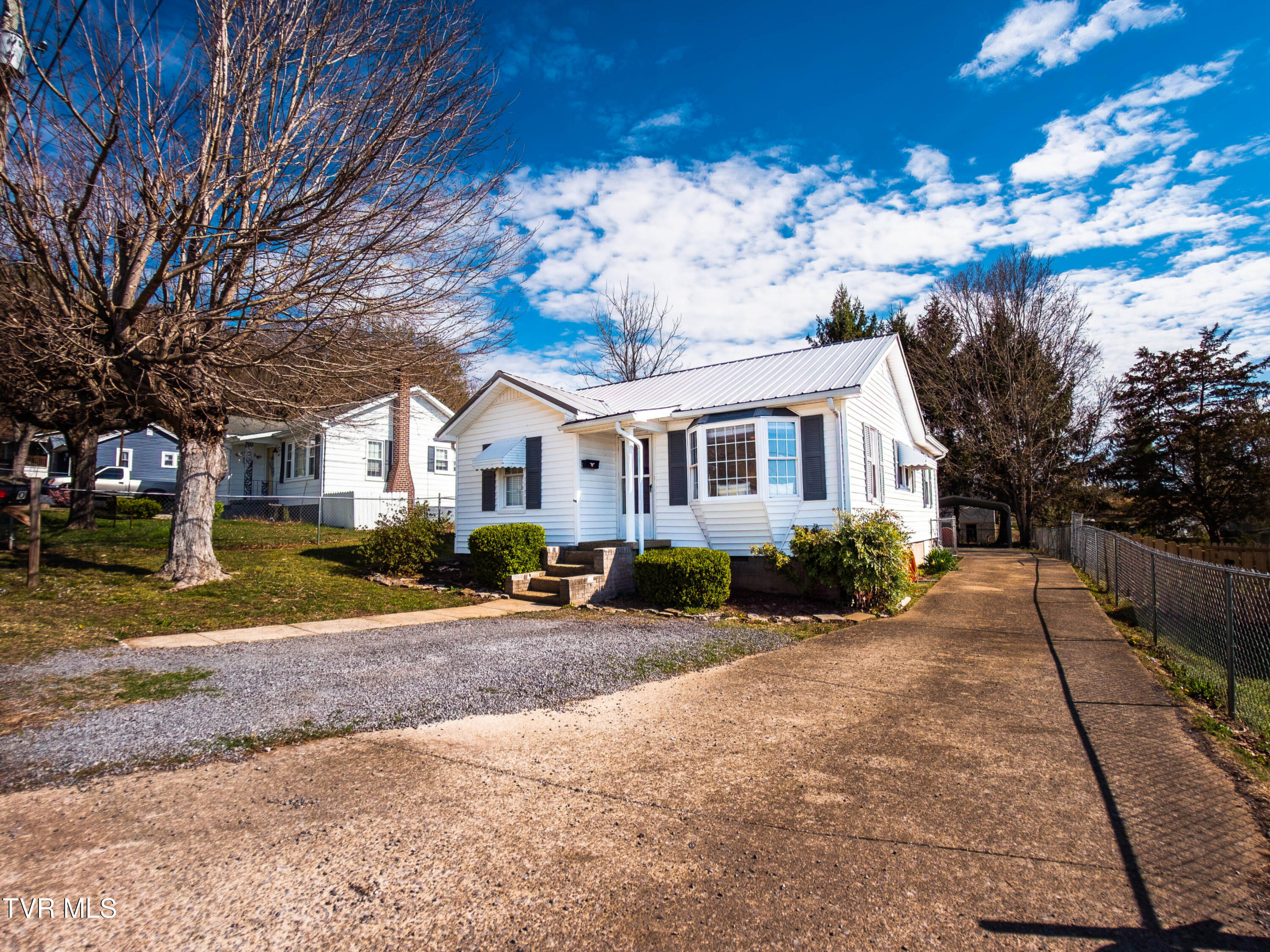 400 North Armstrong Street  Rogersville TN 37857 photo