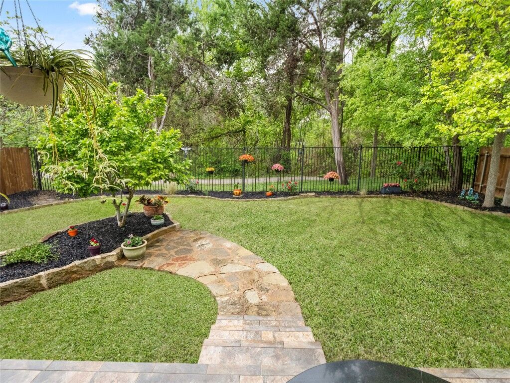 Property Photo: 2009 Manada Trail TX 78641