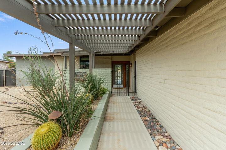 Property Photo: 17346 E Oro Grande Drive AZ 85268