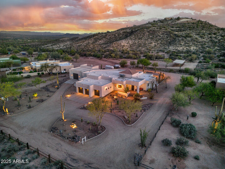 Property Photo: 17449 E Quail Track Road AZ 85263