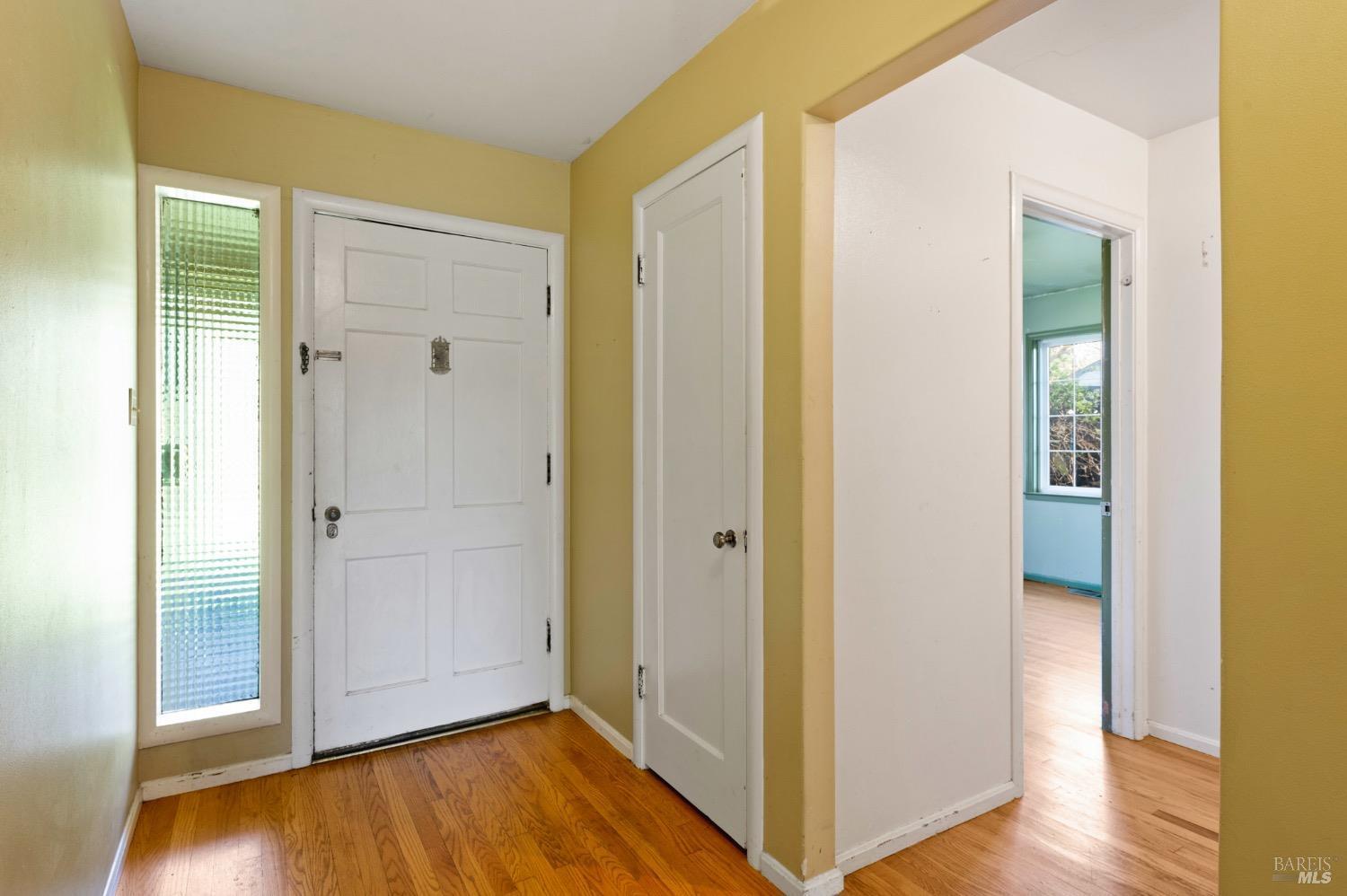 Property Photo: 1100 Crest Drive CA 95404