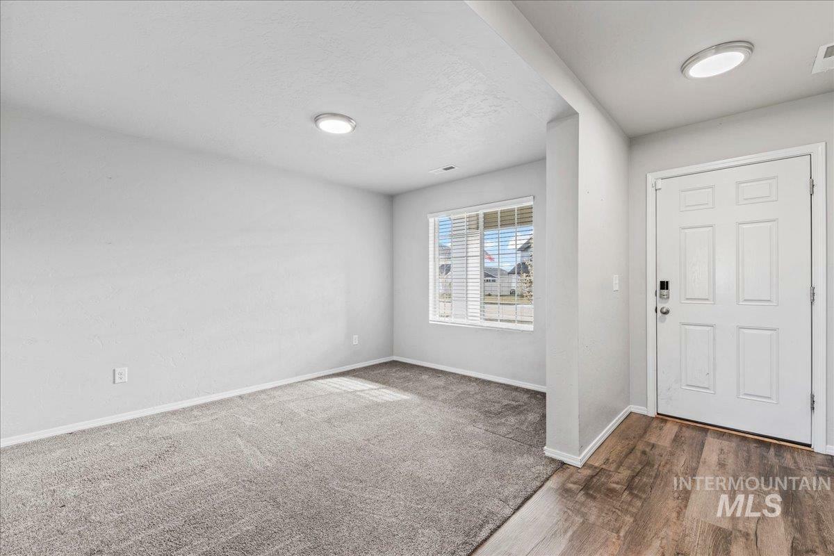 Property Photo: 17581 N Onaway Ave. ID 83687