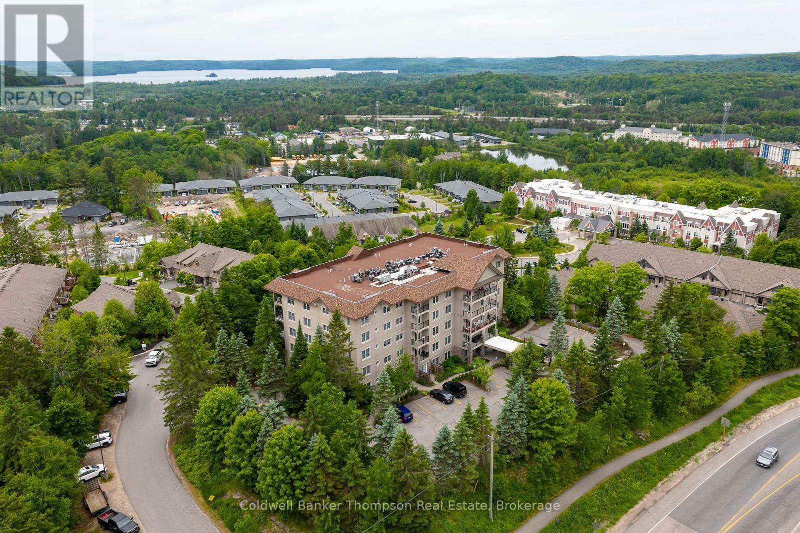 Property Photo:  4 Legacy Lane 505  ON P1H 2R2 