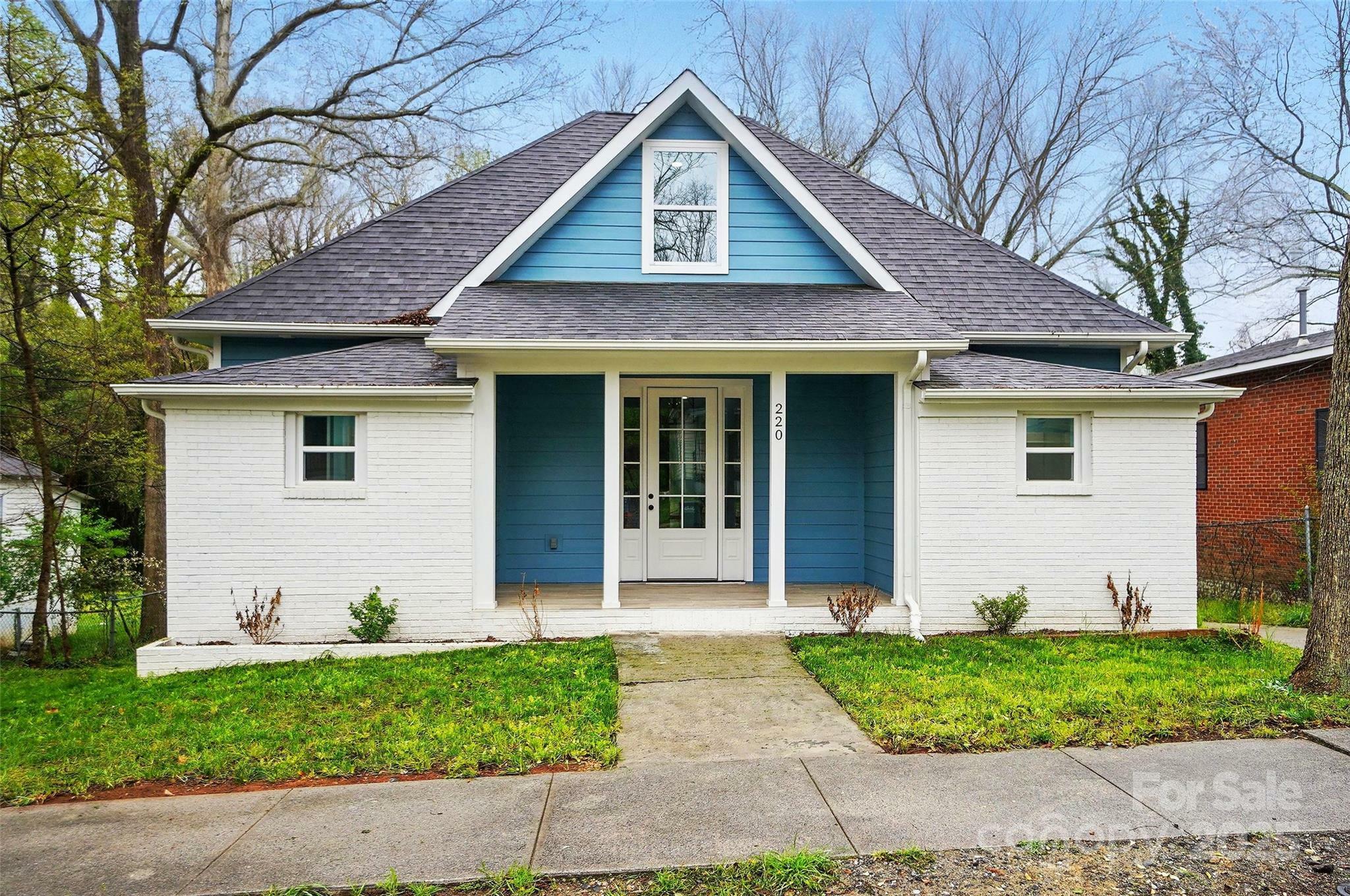 Property Photo: 220 E Bell Street 7 NC 28677