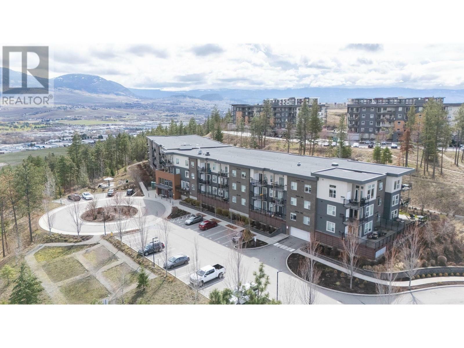 Property Photo: 935 Academy Way 220 BC V1V 3C9