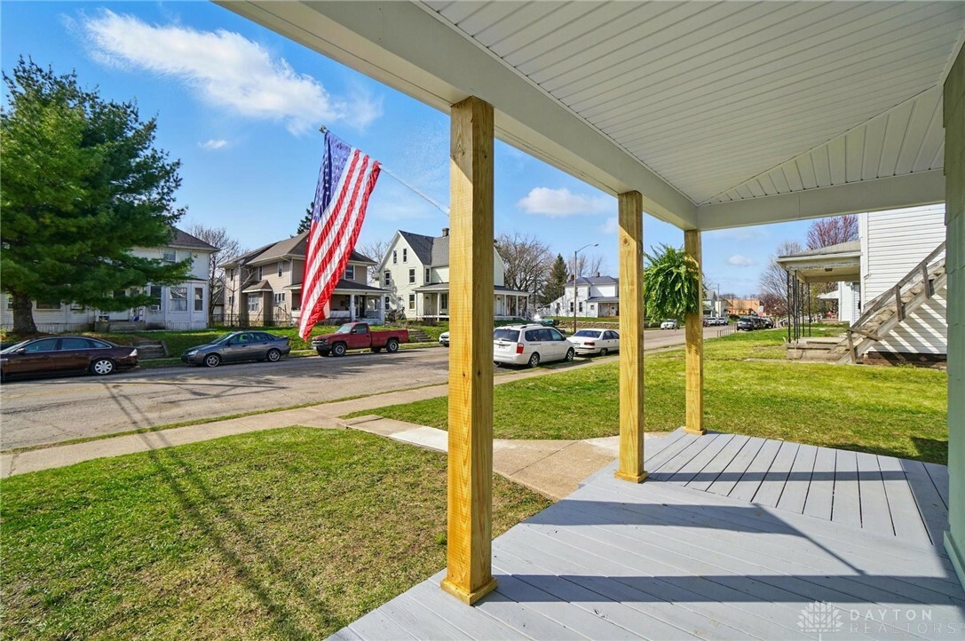 Property Photo: 362 Ludlow Avenue OH 45505