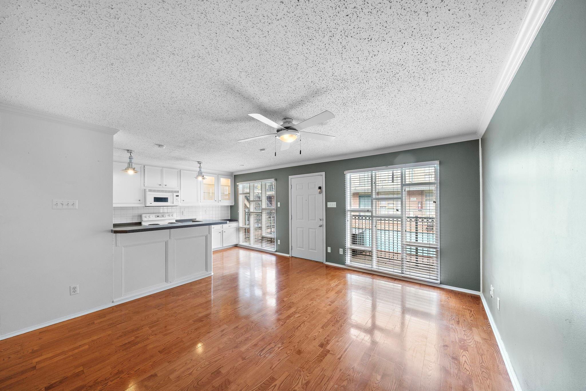 Property Photo:  3502 Burlington Street 5  TX 77006 