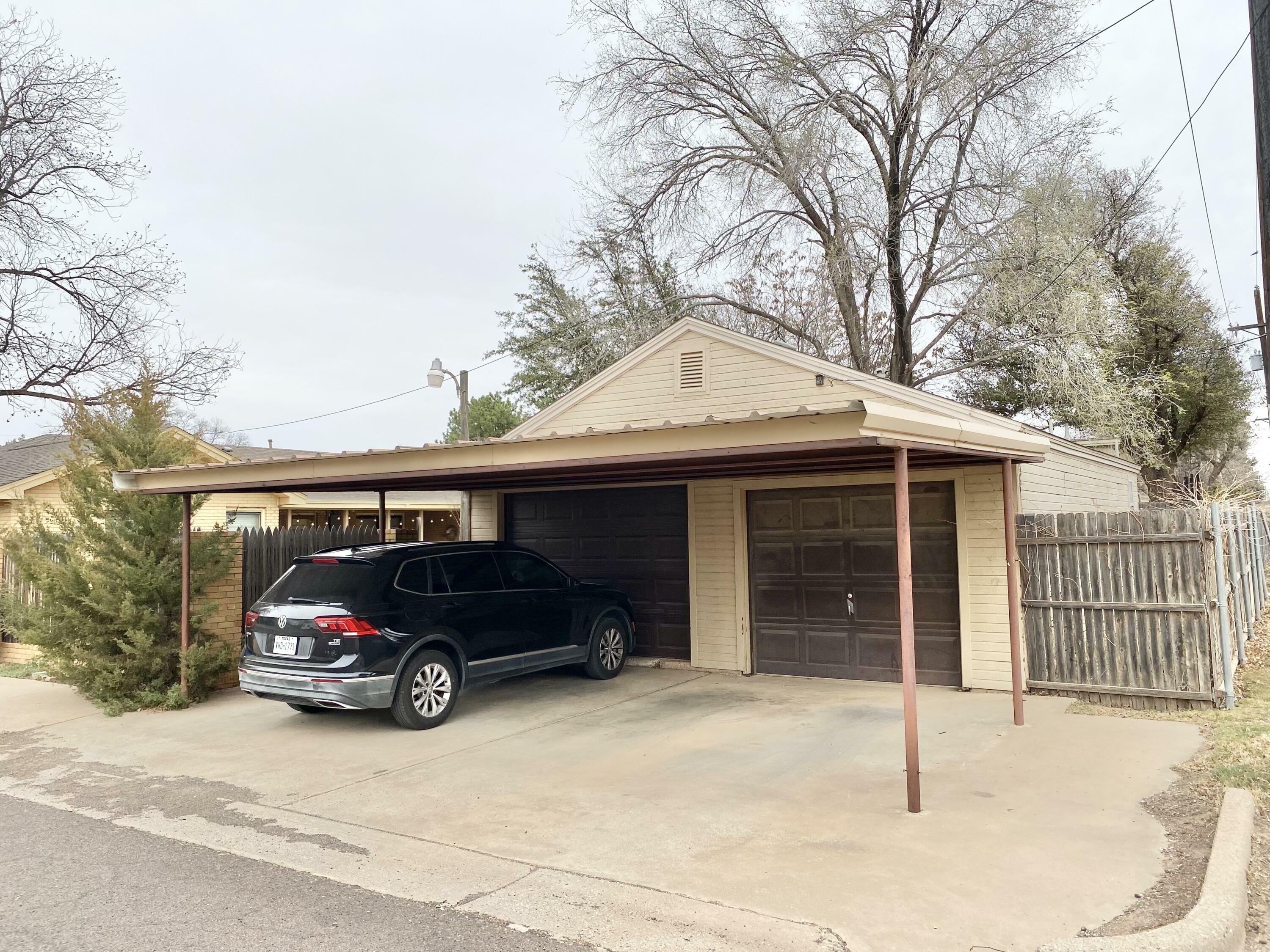 Property Photo: 3207 29th Street TX 79410
