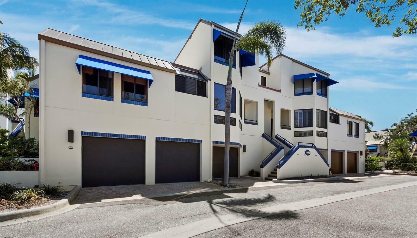 Property Photo: 1928 Harbourside Drive 1404 FL 34228