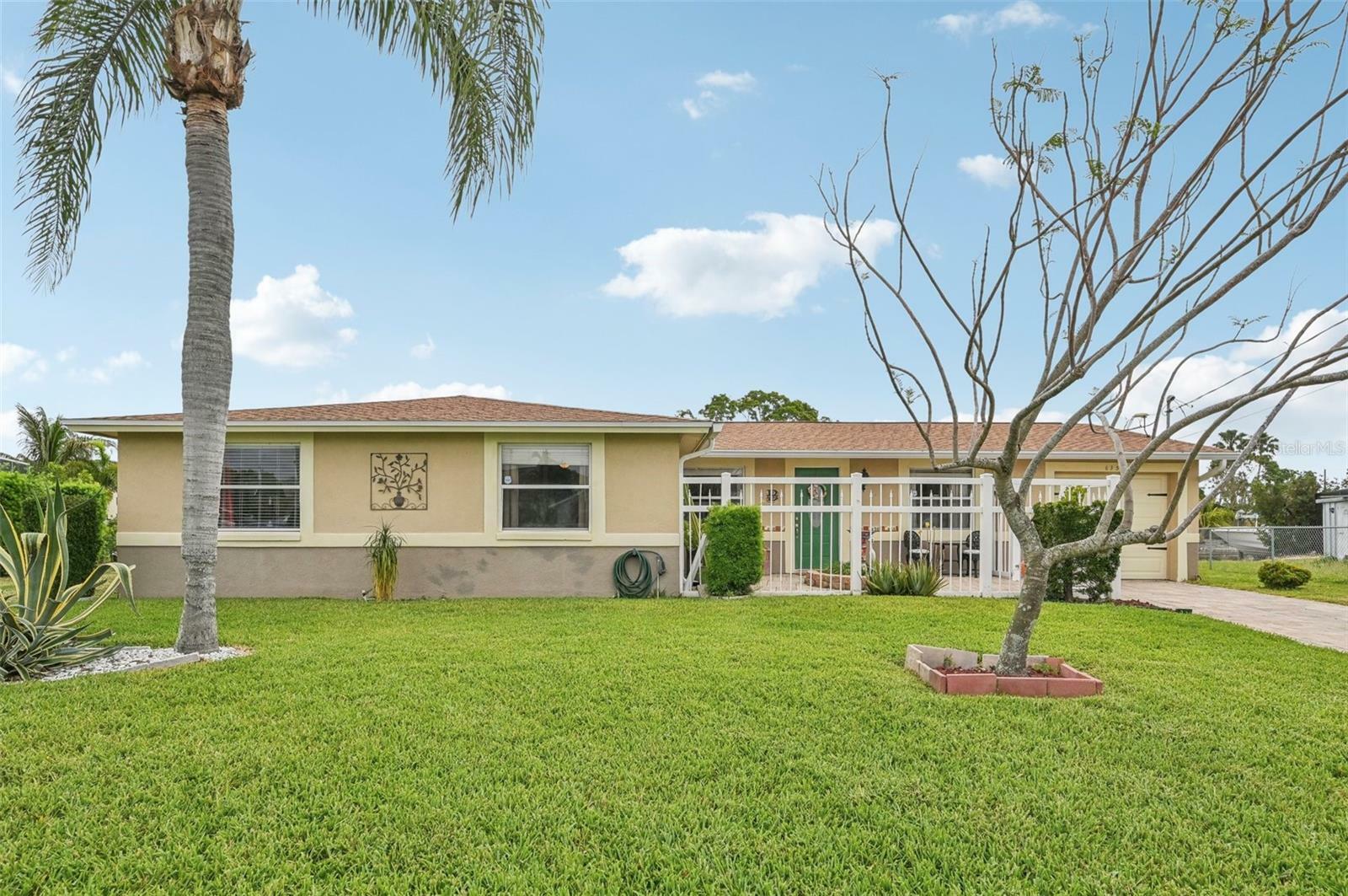 Property Photo: 6357 Spanish Main Drive FL 33572