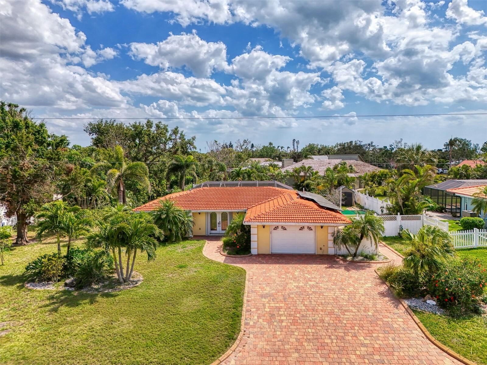 Property Photo: 403 Picasso Drive FL 34275