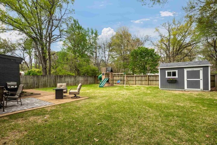 Property Photo:  4859 Spottswood Ave  TN 38117 