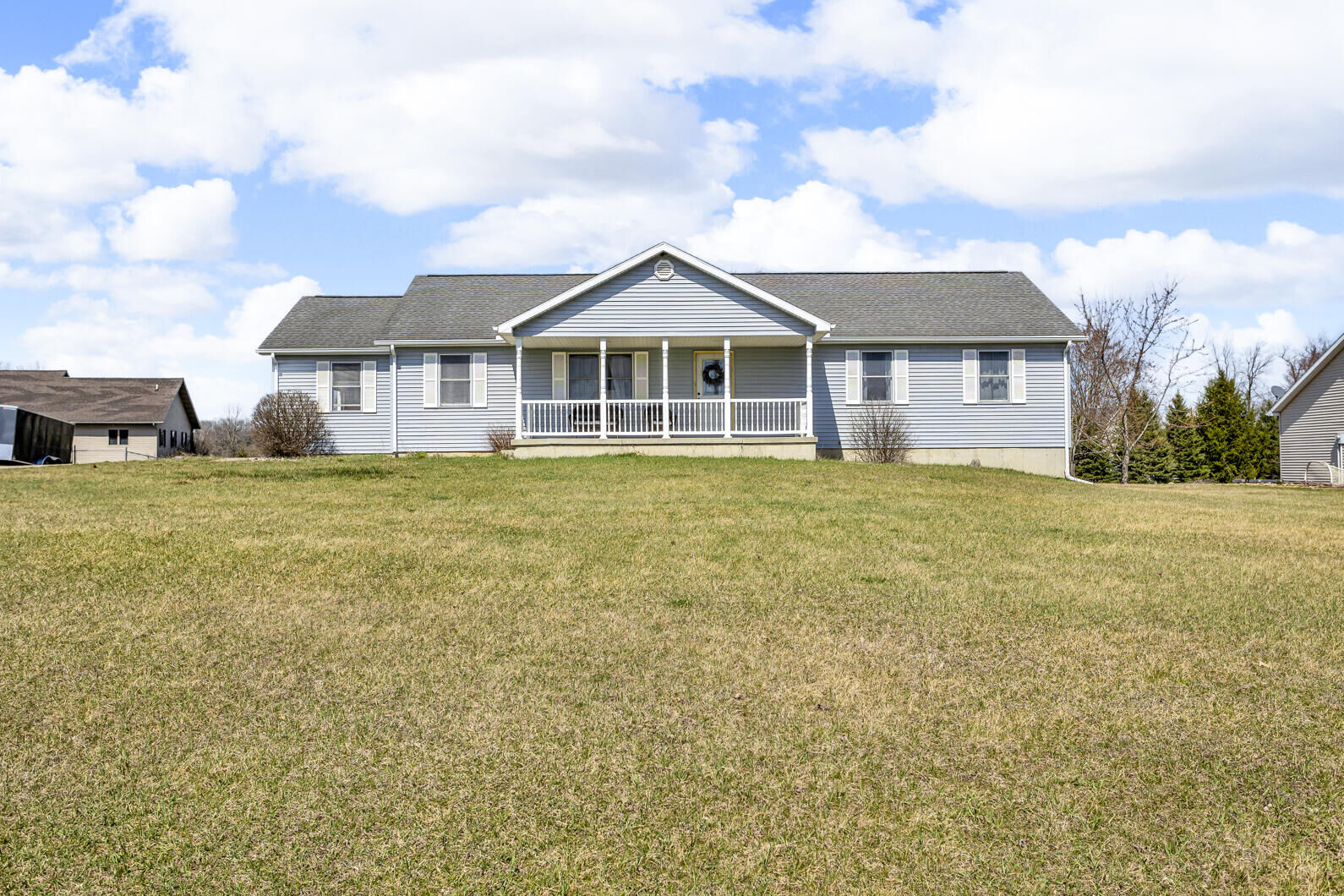 Property Photo: 11962 Swan View Drive MI 49230