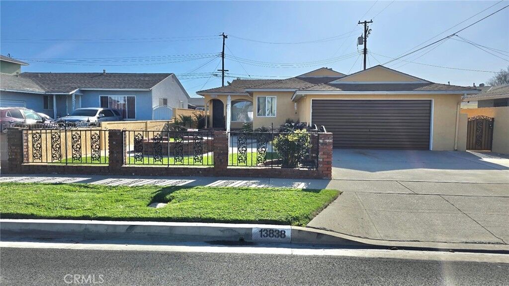 Property Photo: 13838 Bechard Avenue CA 90650