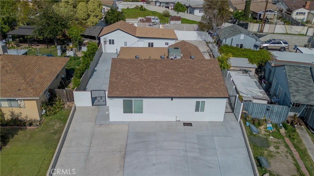 Property Photo:  11917 Burton Street  CA 91605 