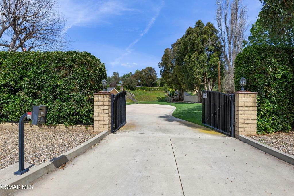 Property Photo: 155 Ramona Place CA 93010