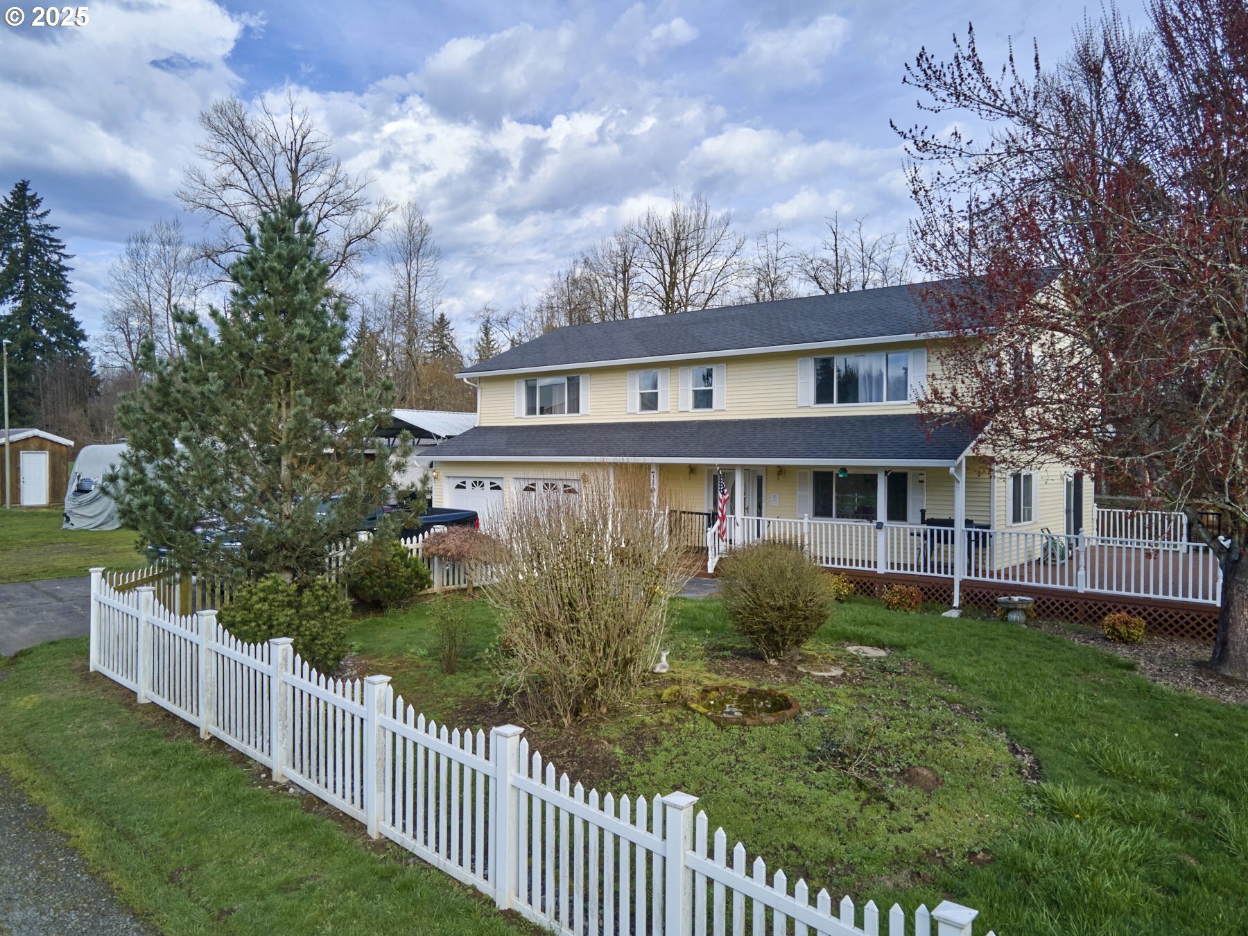 710 NE 221st St  Ridgefield WA 98642 photo