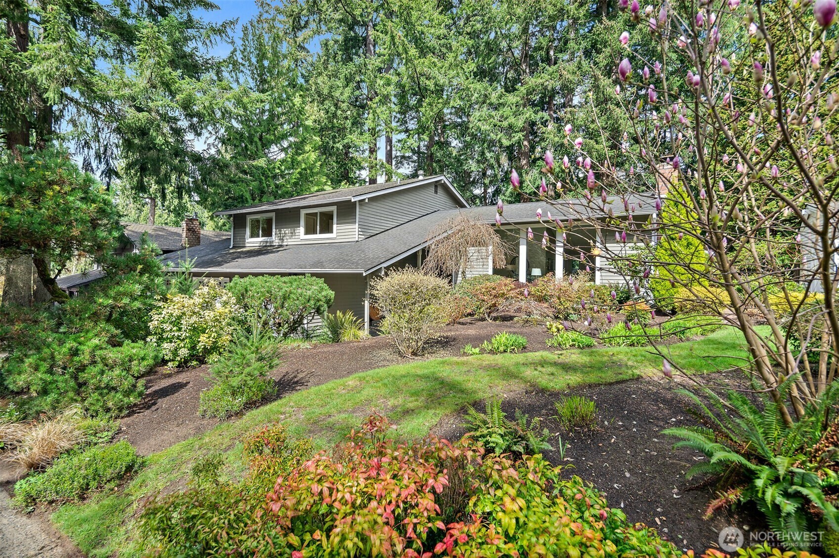 Property Photo: 16438 SE 22nd Street WA 98008