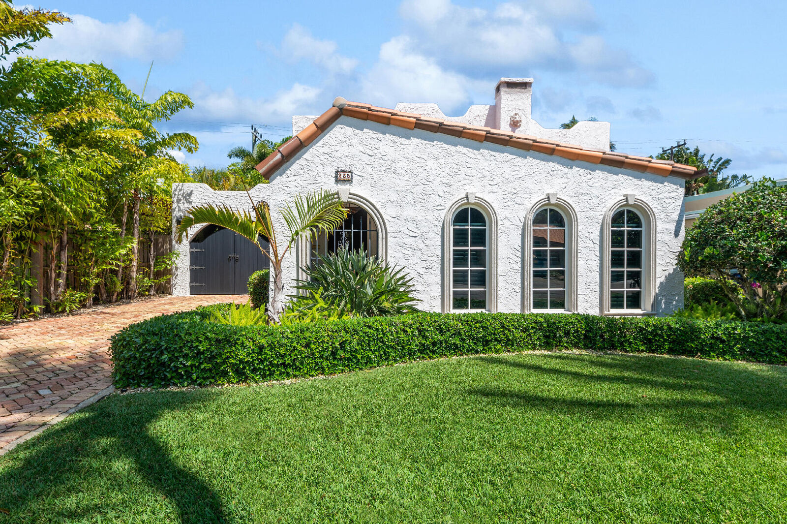 Property Photo:  235 Nottingham Boulevard  FL 33405 