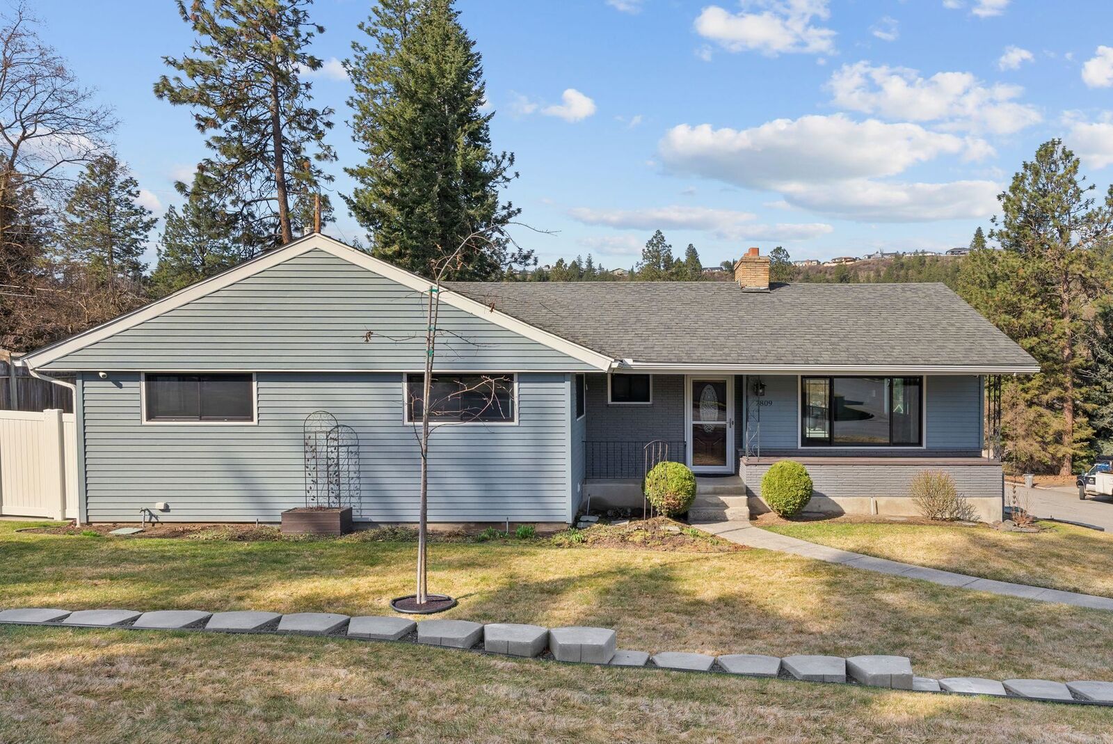 Property Photo:  7809 N Excell Dr  WA 99208 