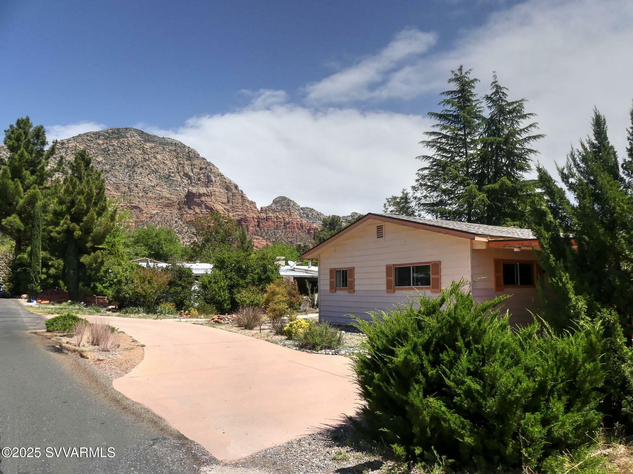 Property Photo: 240 Stardust Lane AZ 86336
