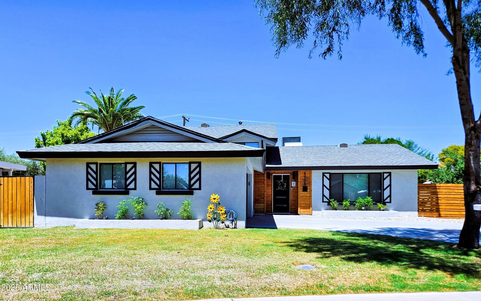 Property Photo:  8508 E Laredo Lane  AZ 85250 