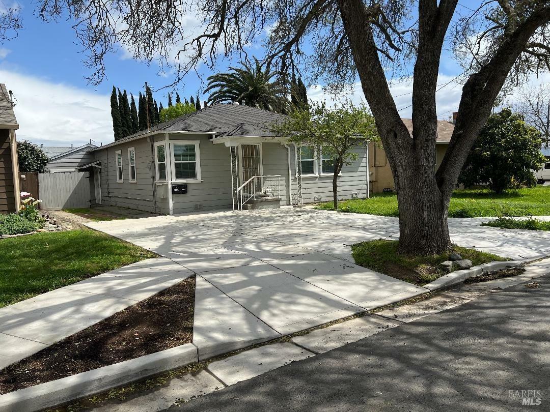 210 Taylor Street  Fairfield CA 94533 photo