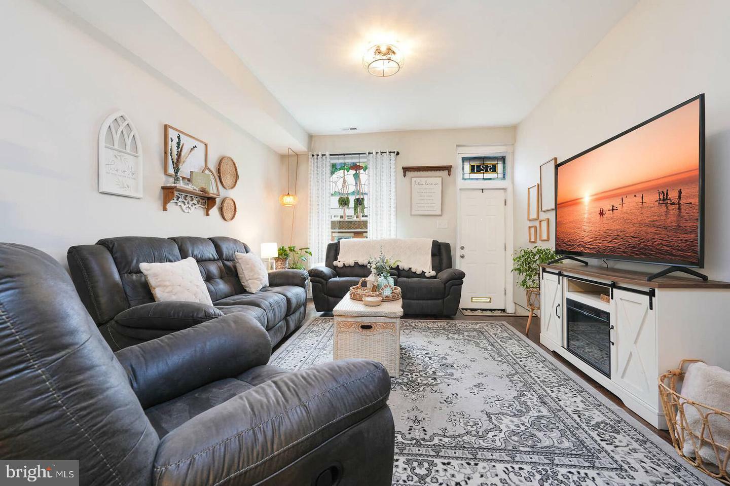 Property Photo: 521 S Macon Street MD 21224