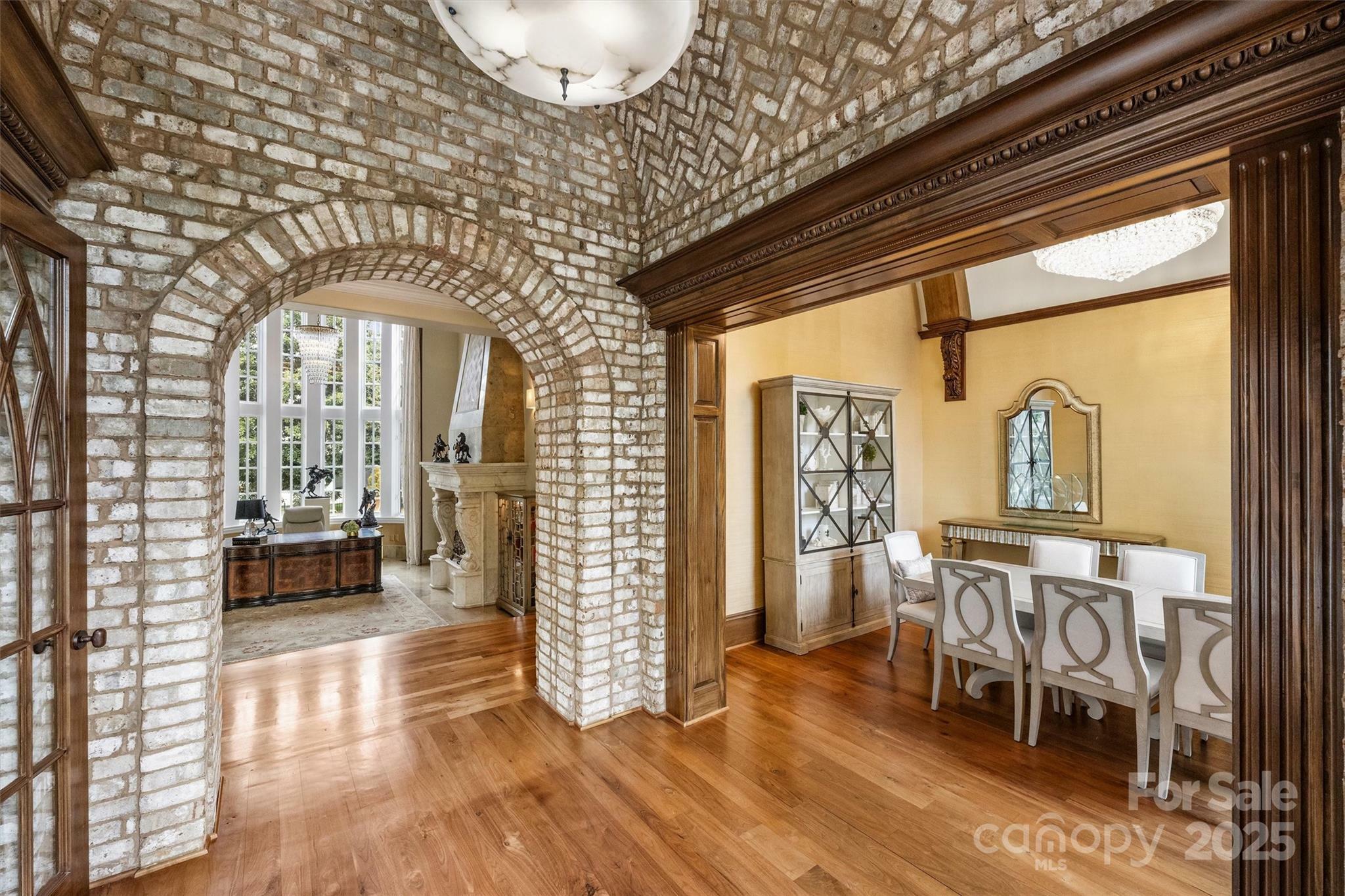 Property Photo: 1012 Clover Crest Lane NC 28104