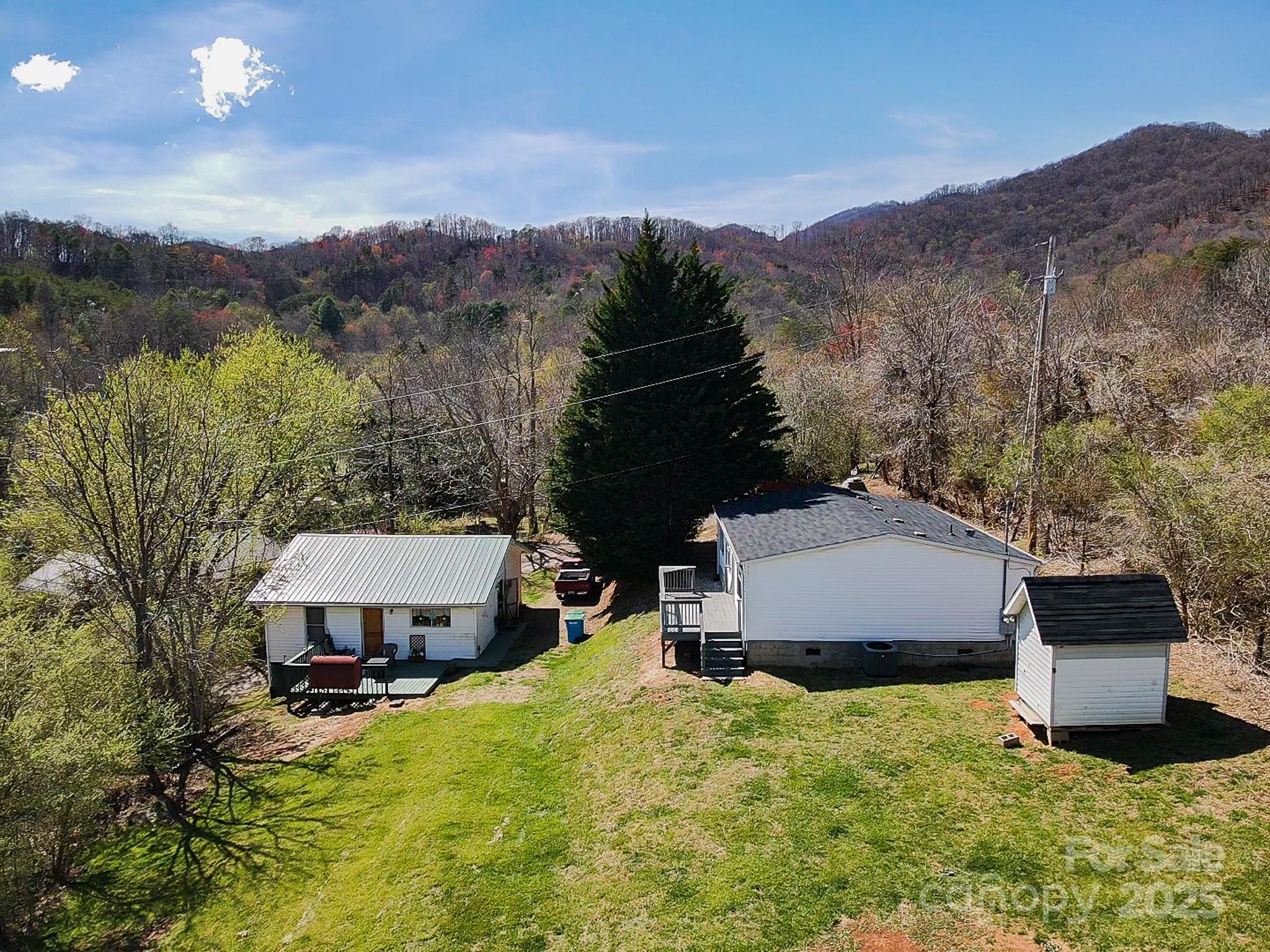 6 &Amp 10 Lands End Drive  Candler NC 28715 photo