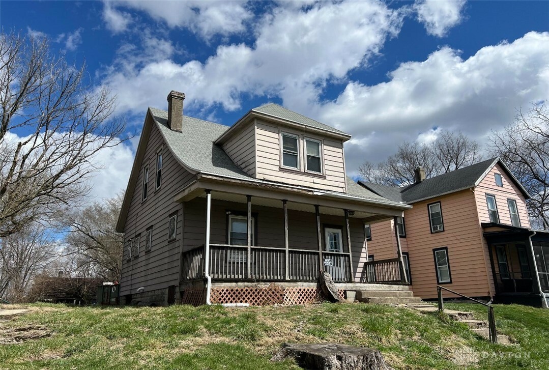 Property Photo: 520 Mount Vernon Avenue OH 45503
