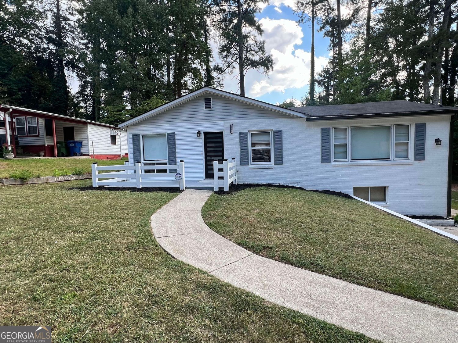 Property Photo: 2747 Santa Barbara Drive NW GA 30318