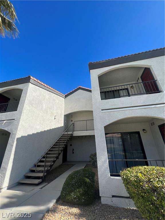 Property Photo:  950 Seven Hills Drive 2826  NV 89052 