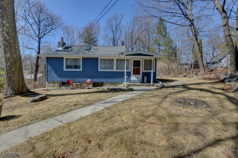 29 Muscotah Rd  Vernon Twp. NJ 07422 photo