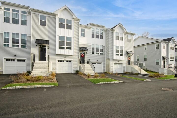 3521 Bennington Drive  Fishkill NY 12524 photo