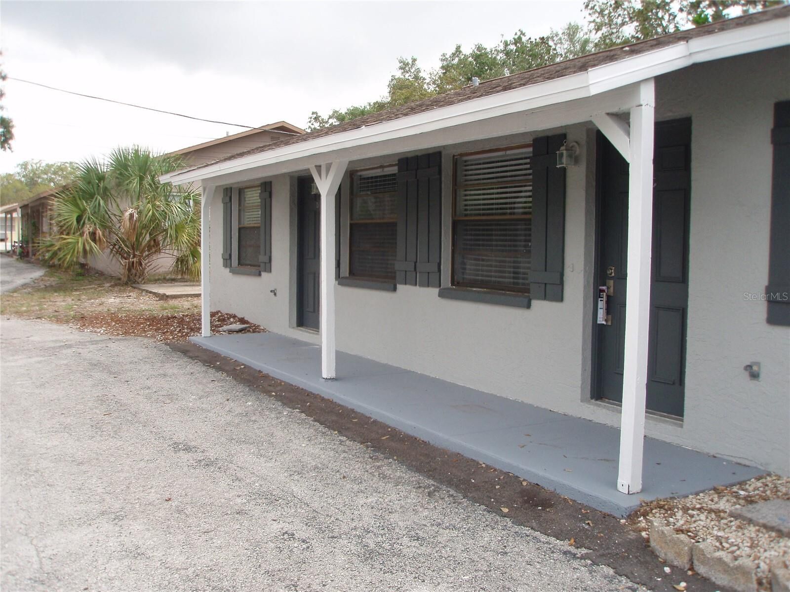 Property Photo:  1020 E Lemon Street C  FL 34689 