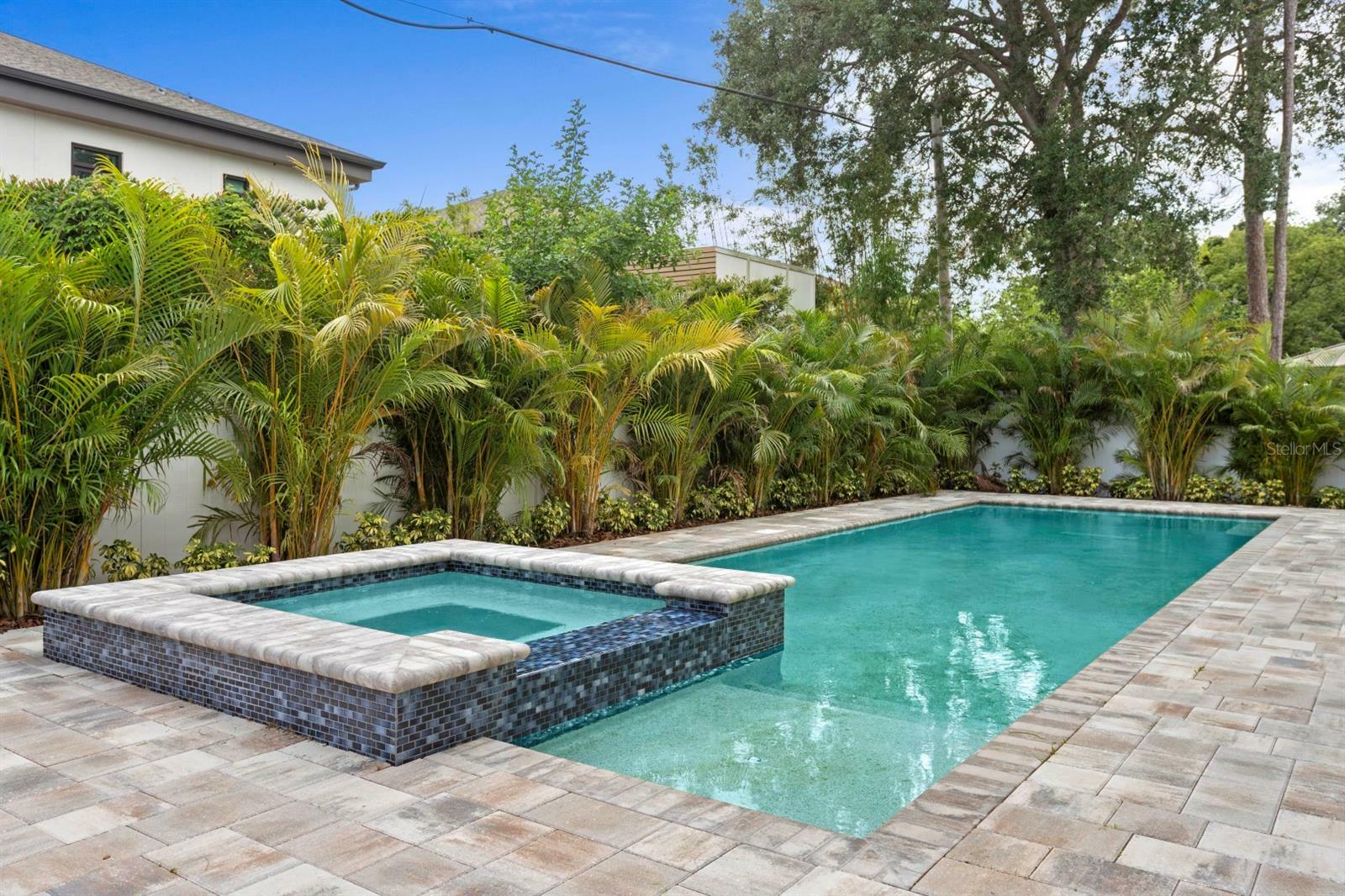 Property Photo: 3406 W Alline Avenue FL 33611
