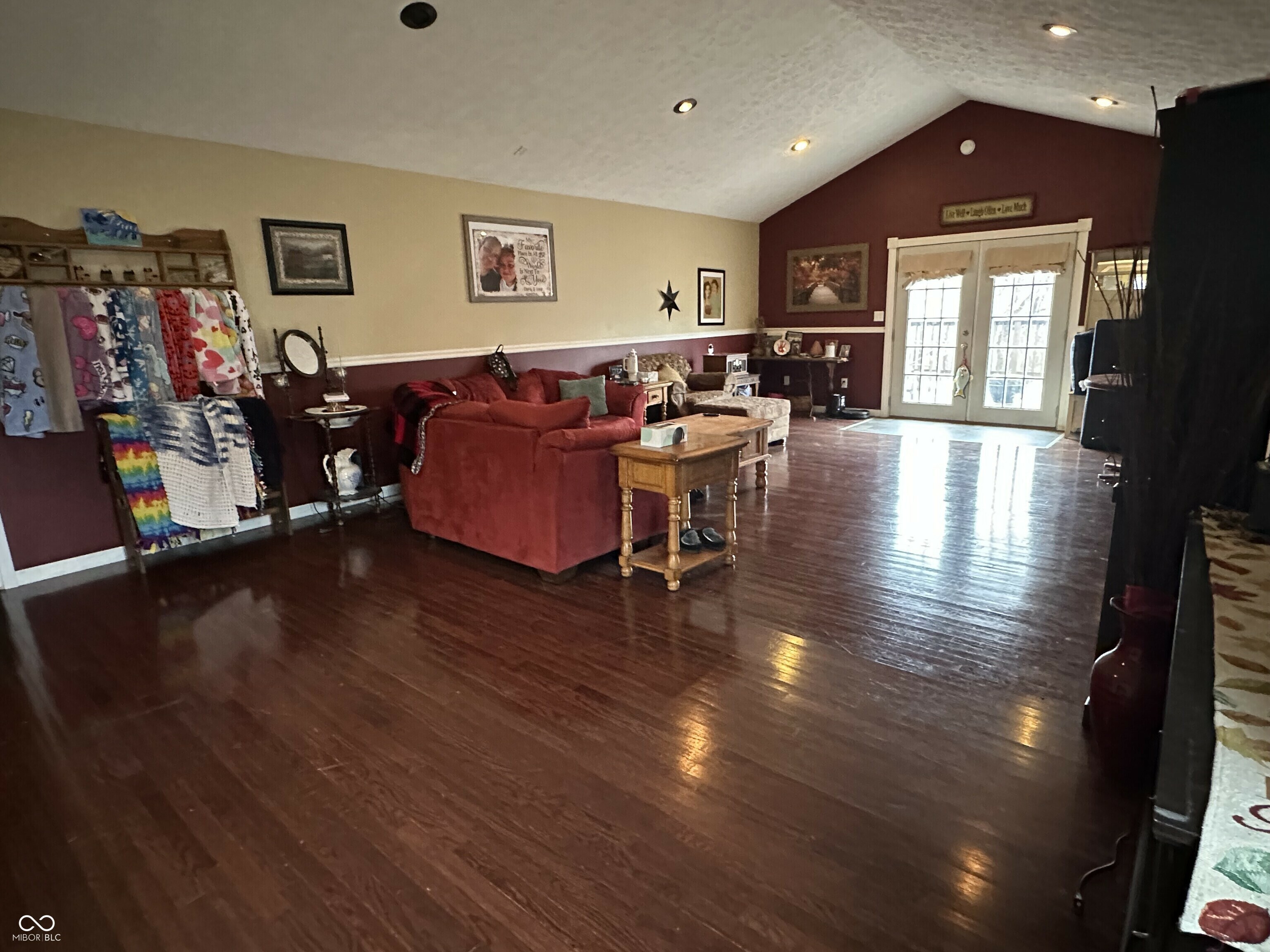 Property Photo:  9928 N County Road 200 E  IN 47834 