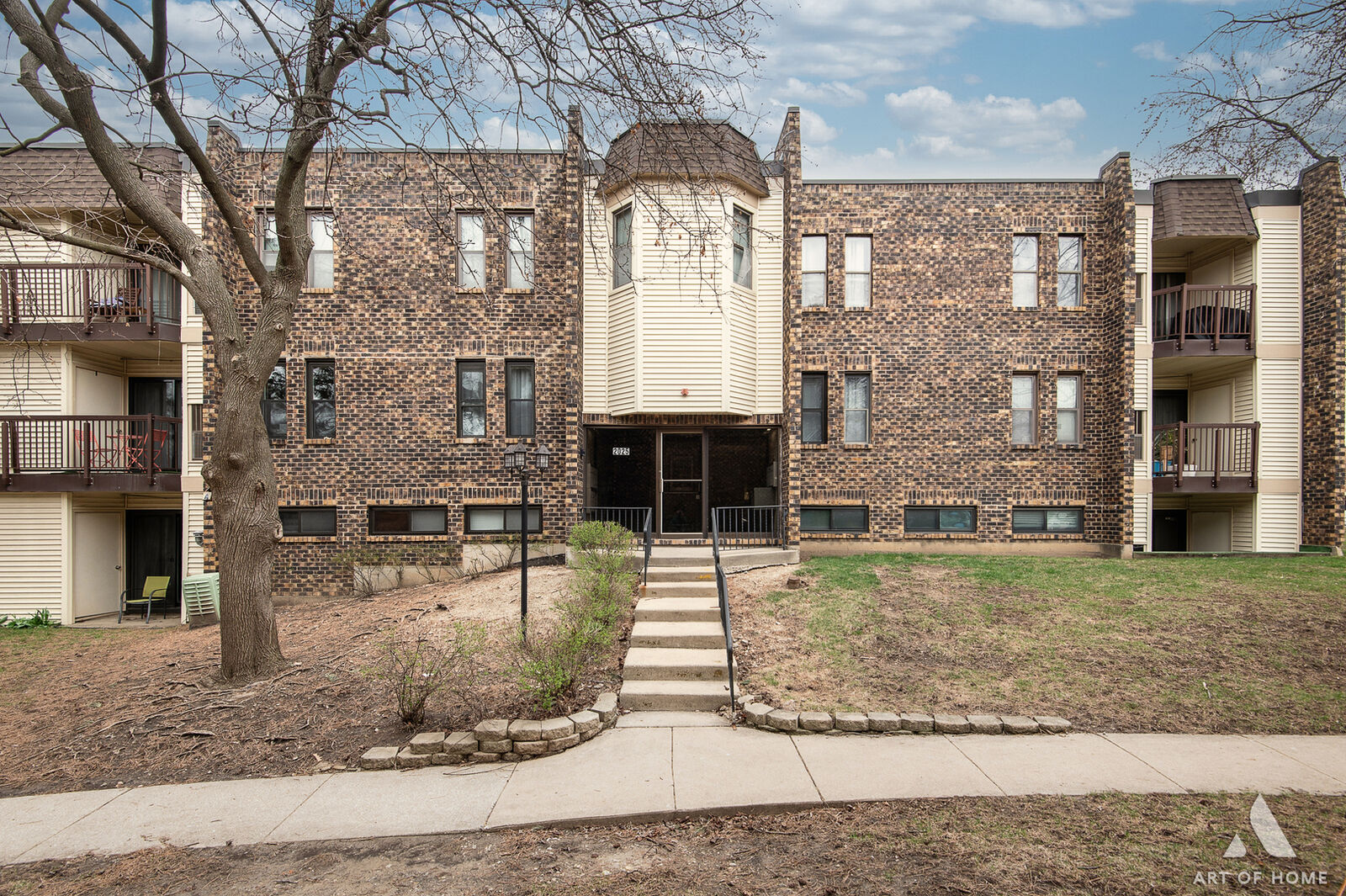 Property Photo:  2025 Country Club Drive 13  IL 60517 