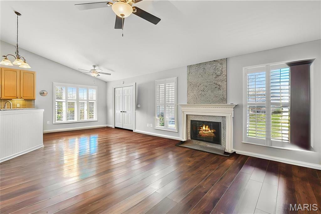 Property Photo: 910 Ridgepointe Place Circle MO 63367
